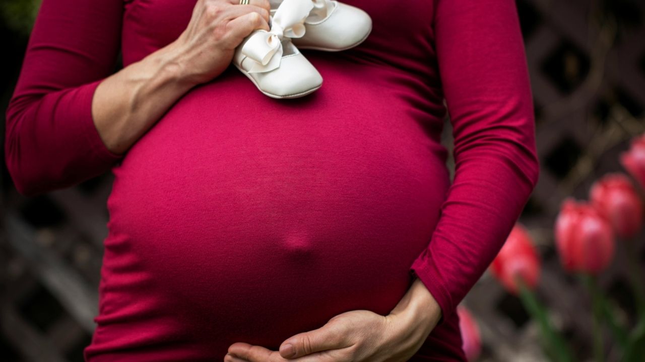 Pembe Leke Hamilelik Belirtisi mi?