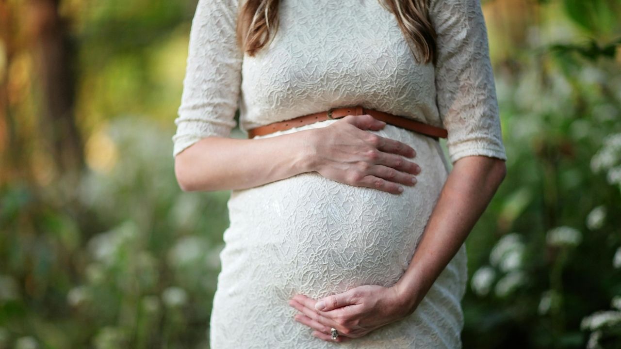 Pembe Leke Hamilelik Belirtisi mi? 