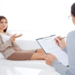 psikologlar-seanslarda-ne-sorar